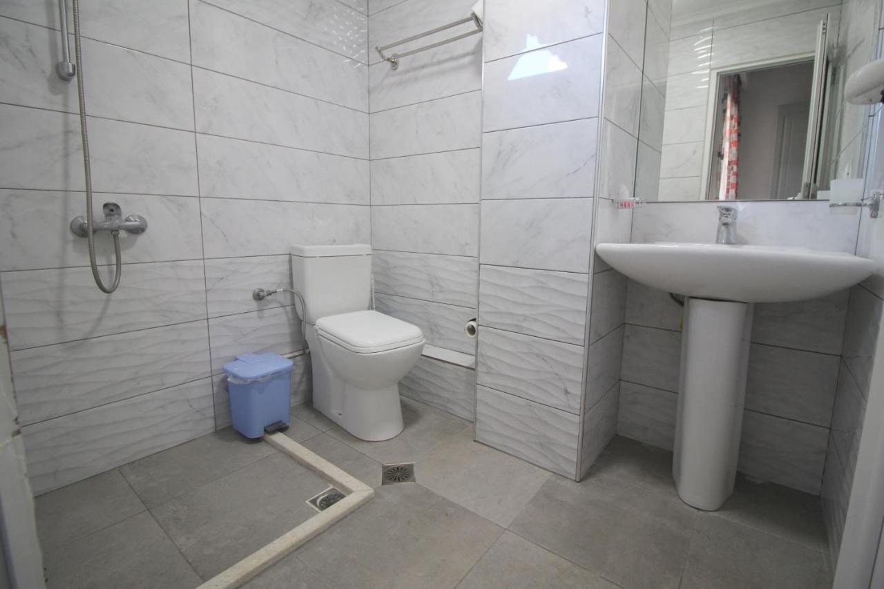 Andy Apartments Sarande Exterior photo