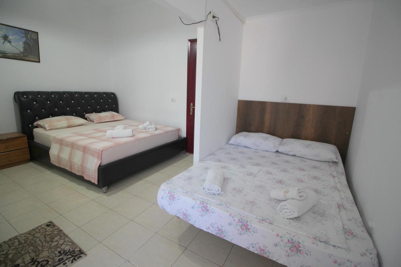 Andy Apartments Sarande Exterior photo