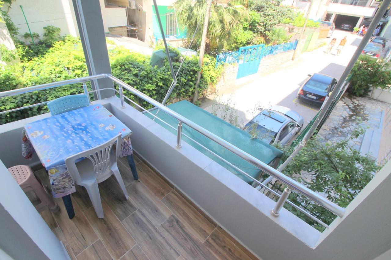 Andy Apartments Sarande Exterior photo