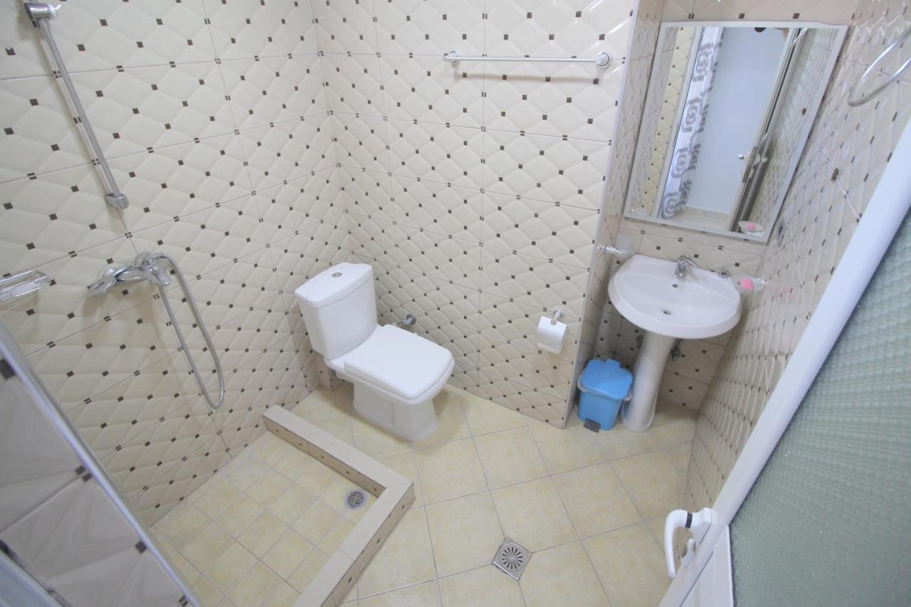 Andy Apartments Sarande Exterior photo